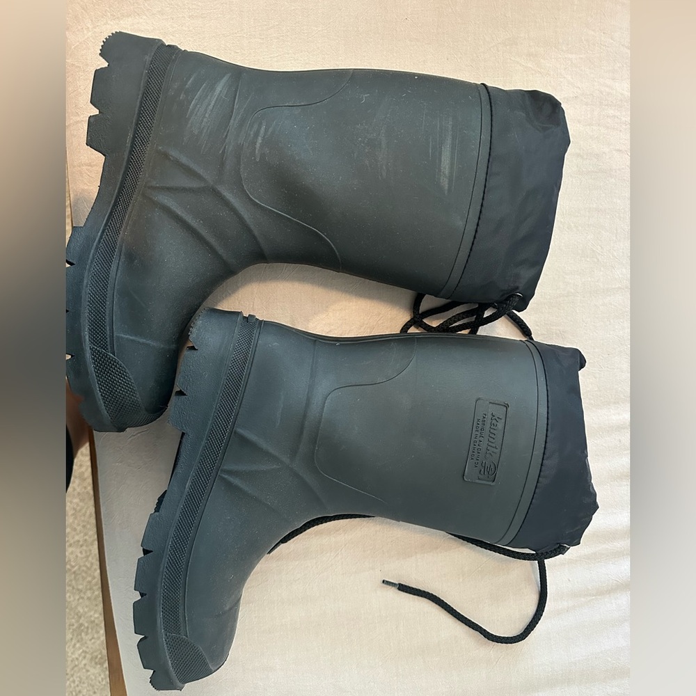 Kamik Black Rain & Snow Boots Waterproof Durable Design